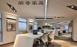 辦公家具的高檔與普通之間存在哪些差異體現(xiàn)呢？